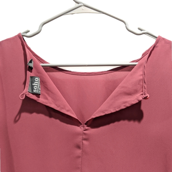 NY&Co Soho Jeans Front Tie with Back Keyhole Blouse - Picture 8 of 10